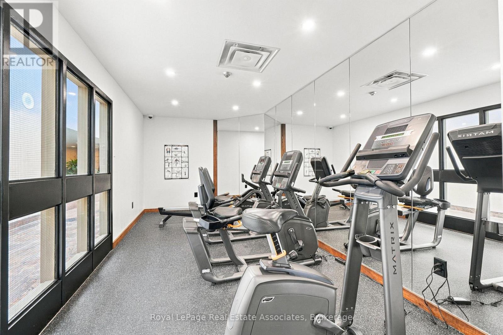 808 - 350 Rathburn Road W, Mississauga, Ontario  L5B 3Y2 - Photo 40 - W13856516