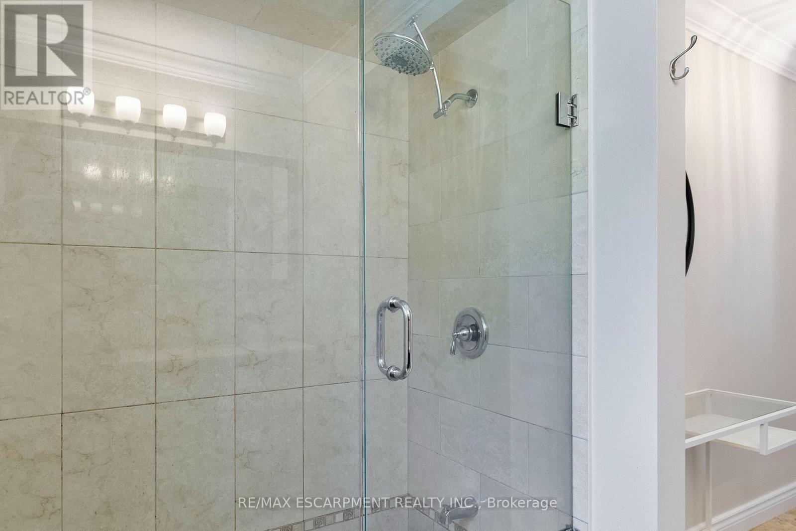 1839 Fellen Place, Mississauga, Ontario  L5J 4S4 - Photo 24 - W13856530
