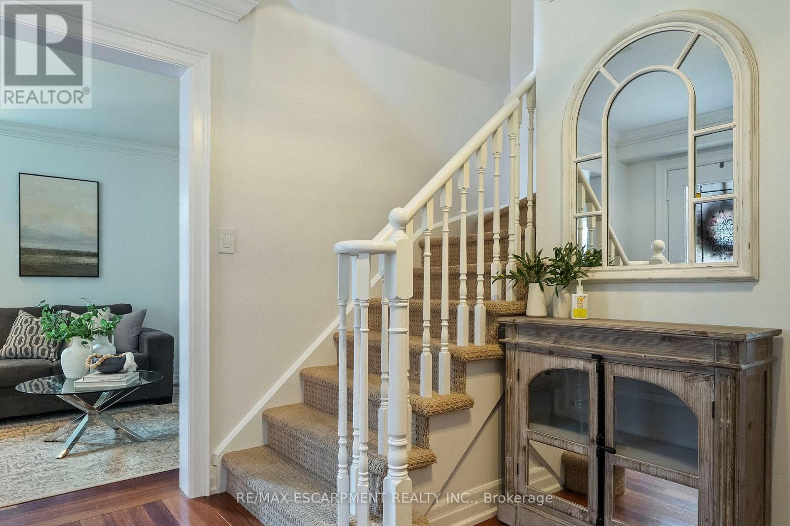 1839 Fellen Place, Mississauga, Ontario  L5J 4S4 - Photo 5 - W13856530