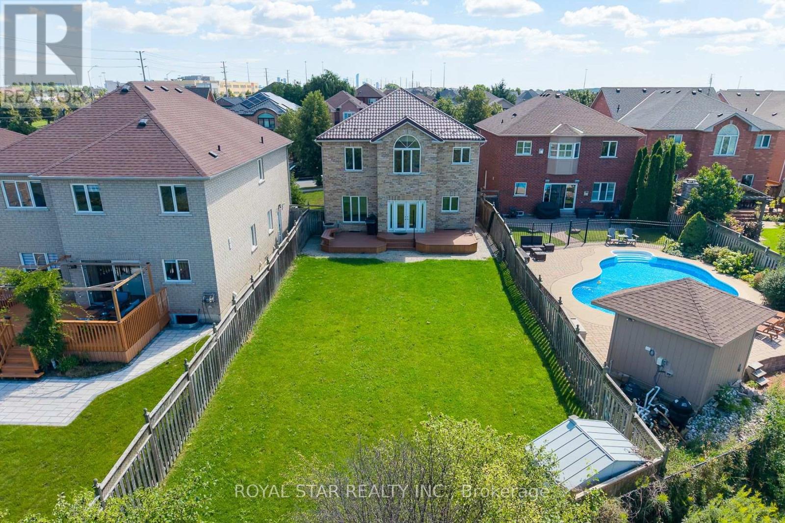 6782 Kazoo Court, Mississauga, Ontario  L5W 1T4 - Photo 48 - W13856560