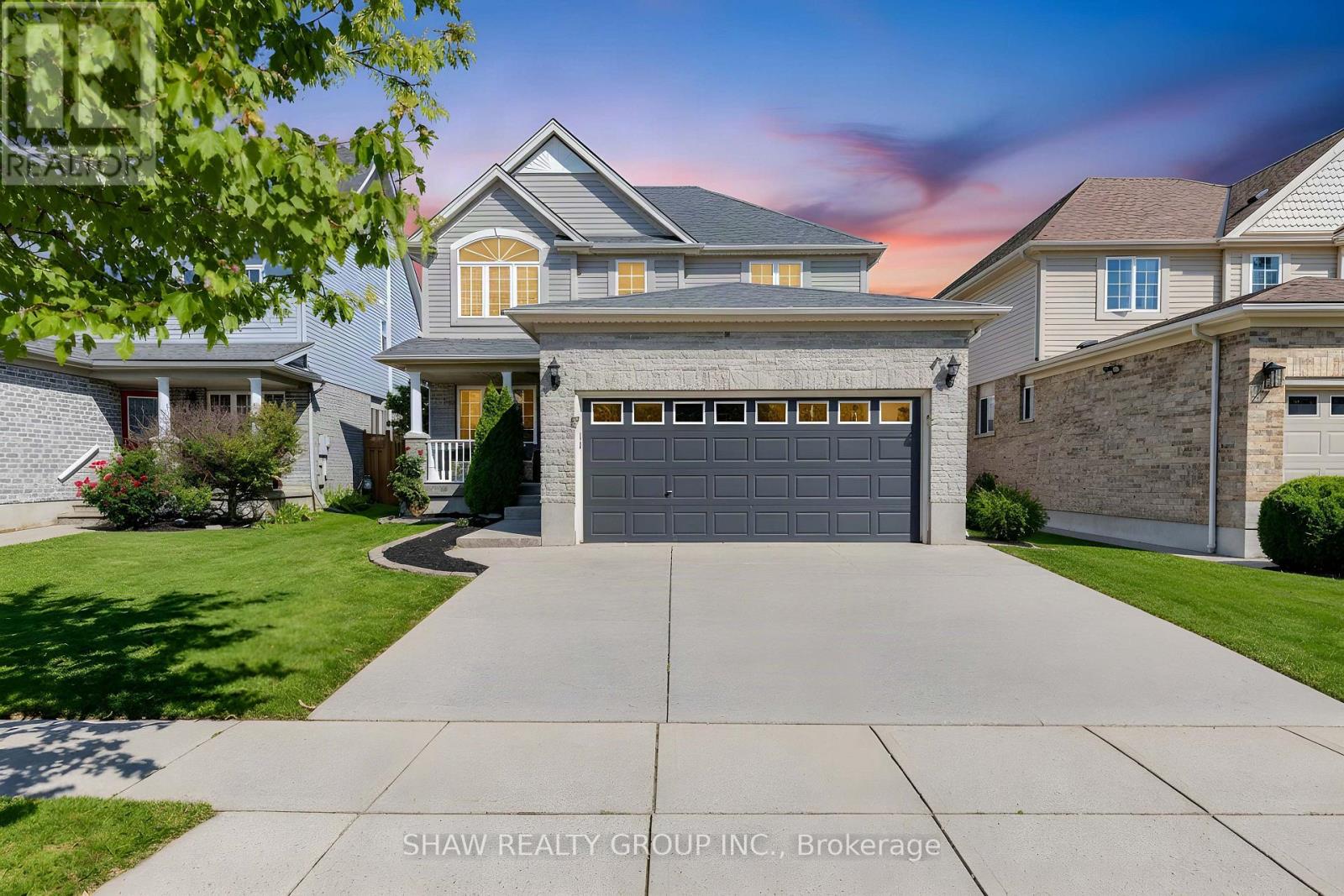88 DECARO CRESCENT, Cambridge, Ontario