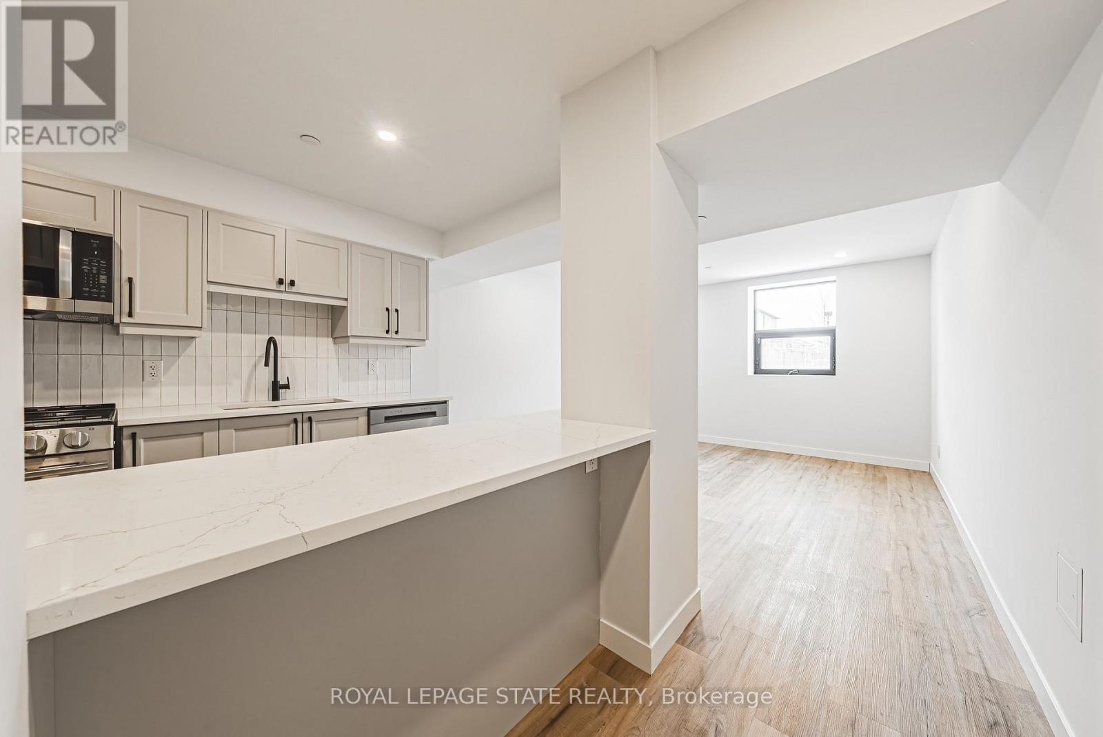 102 - 555 Sanatorium Road, Hamilton, Ontario  L9C 2B1 - Photo 6 - X13856654