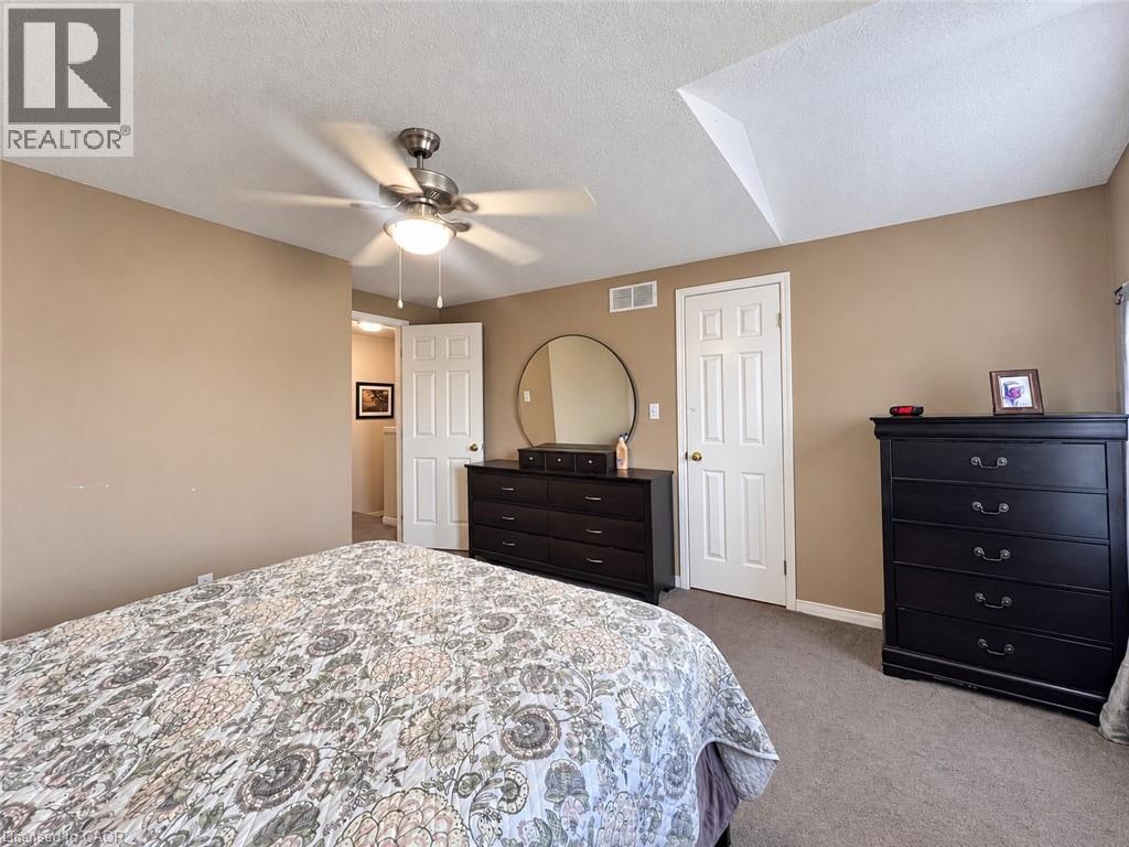 208 Activa Avenue, Kitchener, Ontario  N2E 3T8 - Photo 17 - 40865177