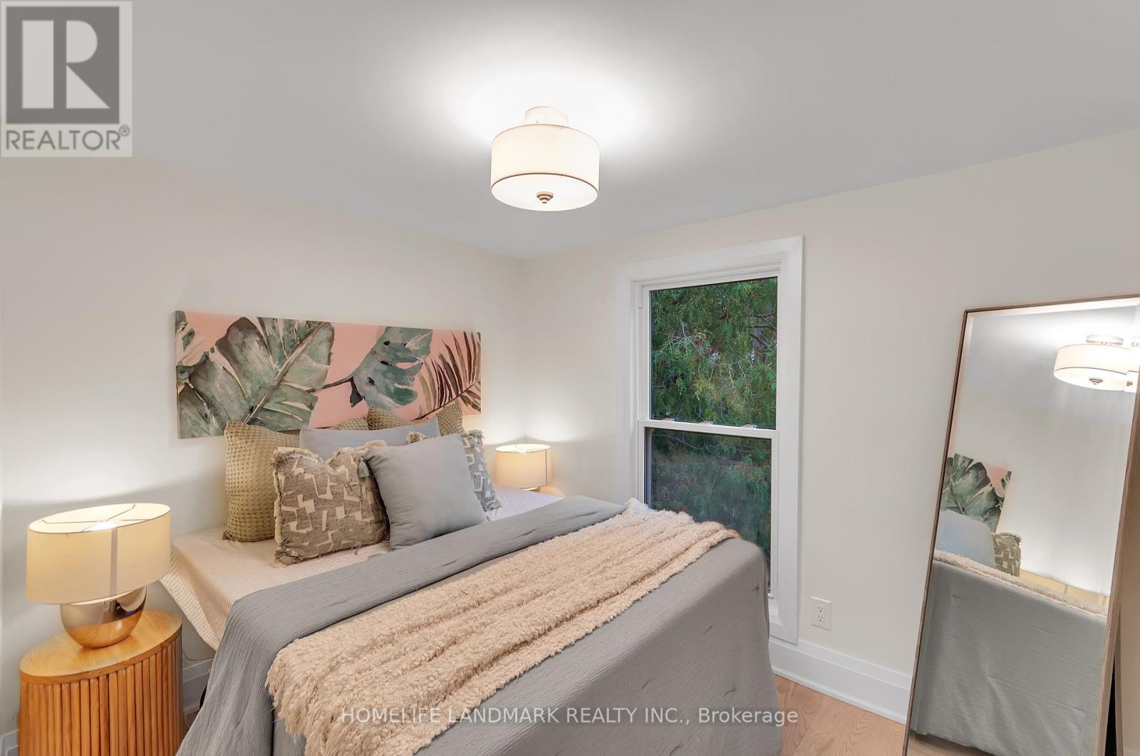 26 Queensdale Avenue, Toronto, Ontario  M4J 1X9 - Photo 15 - E13856682