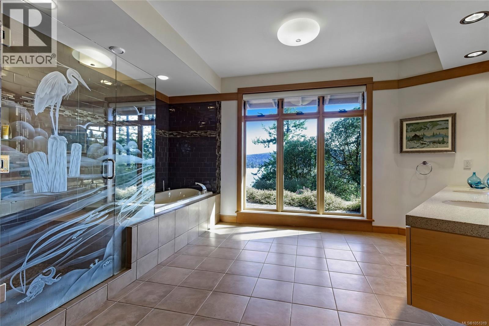 202 Old Scott Rd