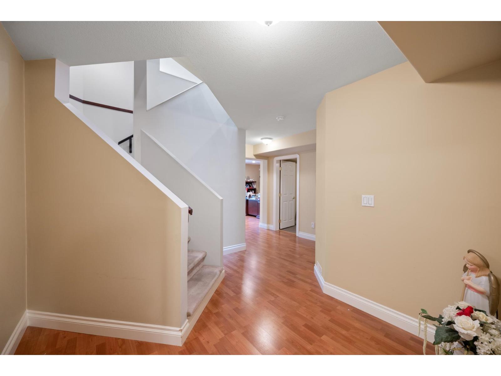 18063 99A AVENUE