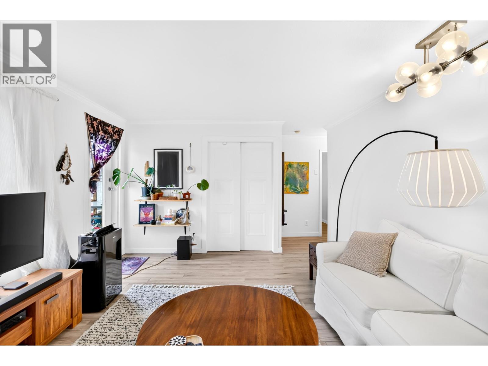 306 22347 LOUGHEED HIGHWAY