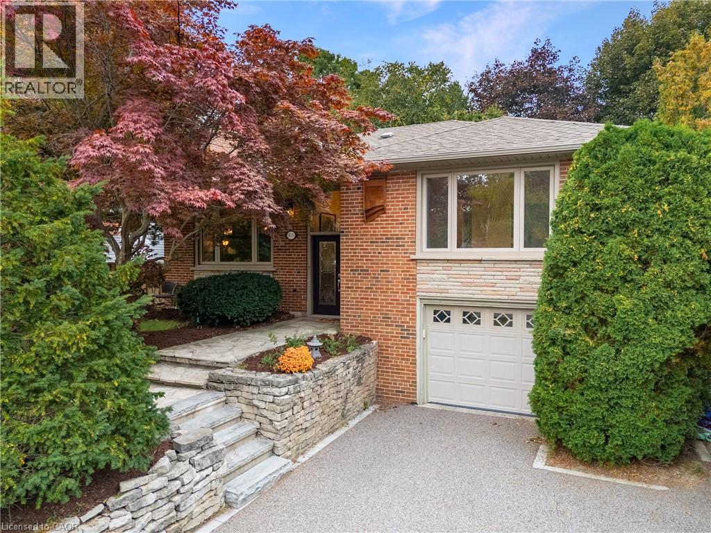 475 WILLIS Drive, Oakville, Ontario