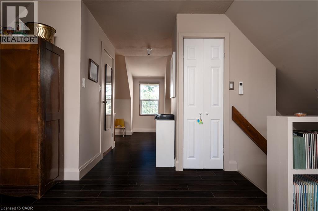 14 Prospect Street S, Hamilton, Ontario  L8M 2Z1 - Photo 32 - 40868622