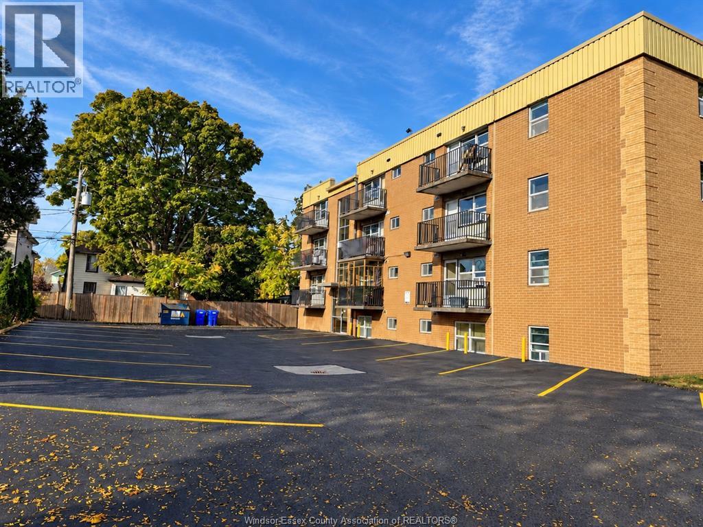 2035 UNIVERSITY AVENUE West Unit# 105, Windsor, Ontario