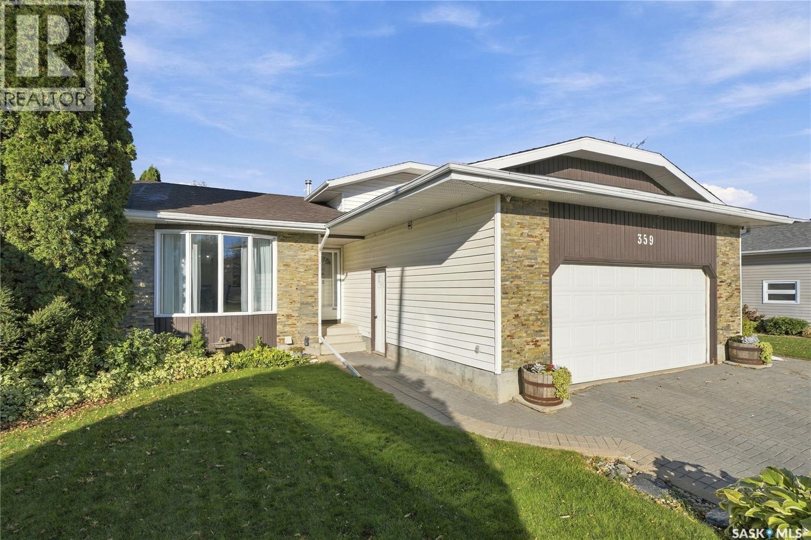 359 Nordstrum Road, Saskatoon, Saskatchewan  S7K 6P9 - Photo 1 - SK050193