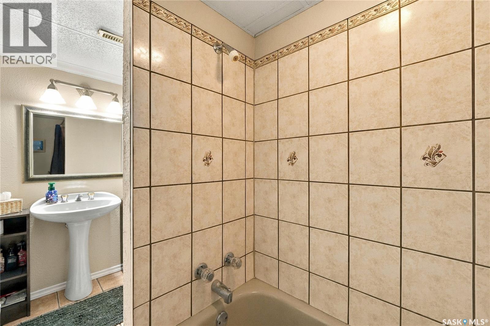 359 Nordstrum Road, Saskatoon, Saskatchewan  S7K 6P9 - Photo 32 - SK050193