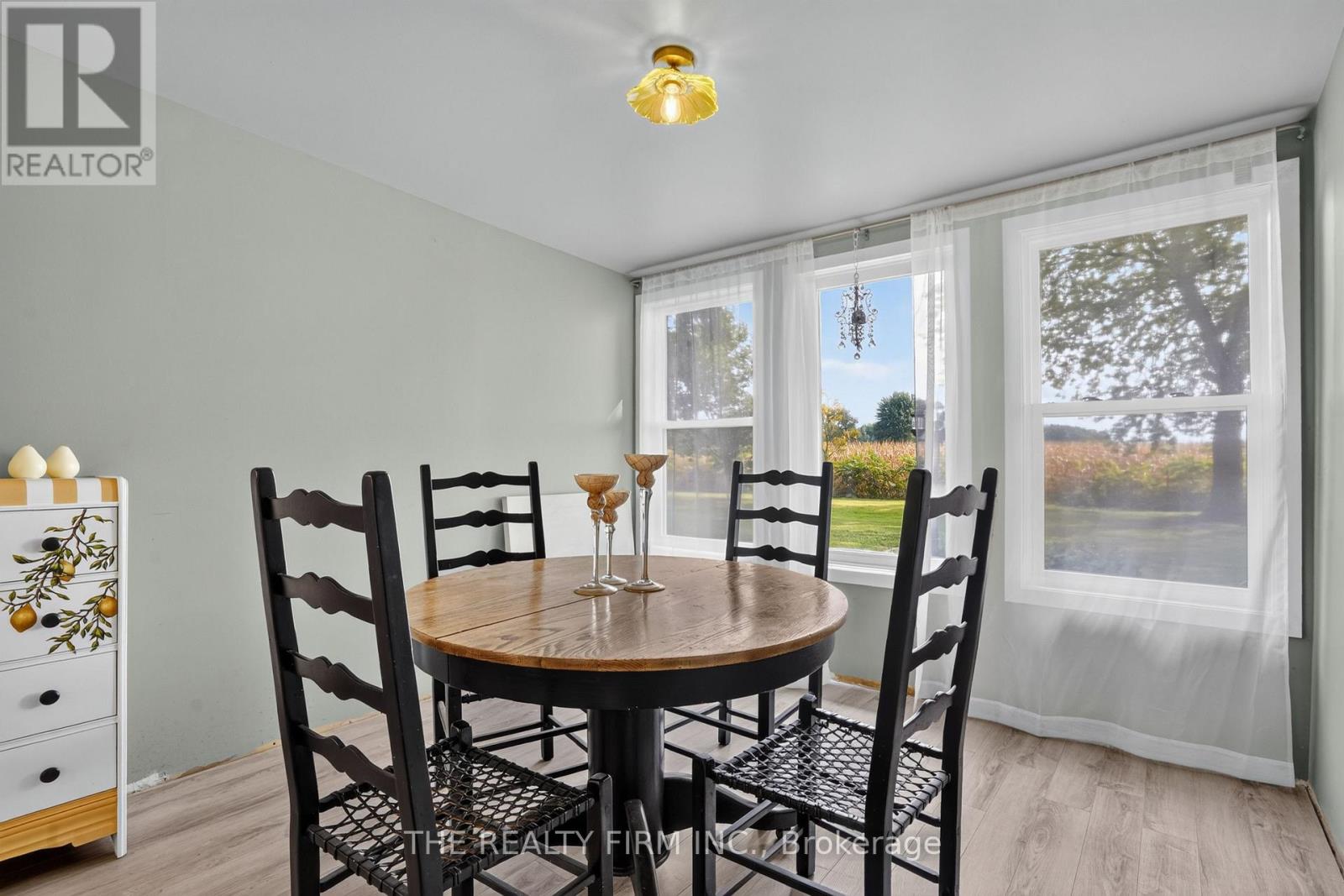 695 Cameron Road, Dawn-Euphemia, Ontario  N0P 1C0 - Photo 17 - X13856754