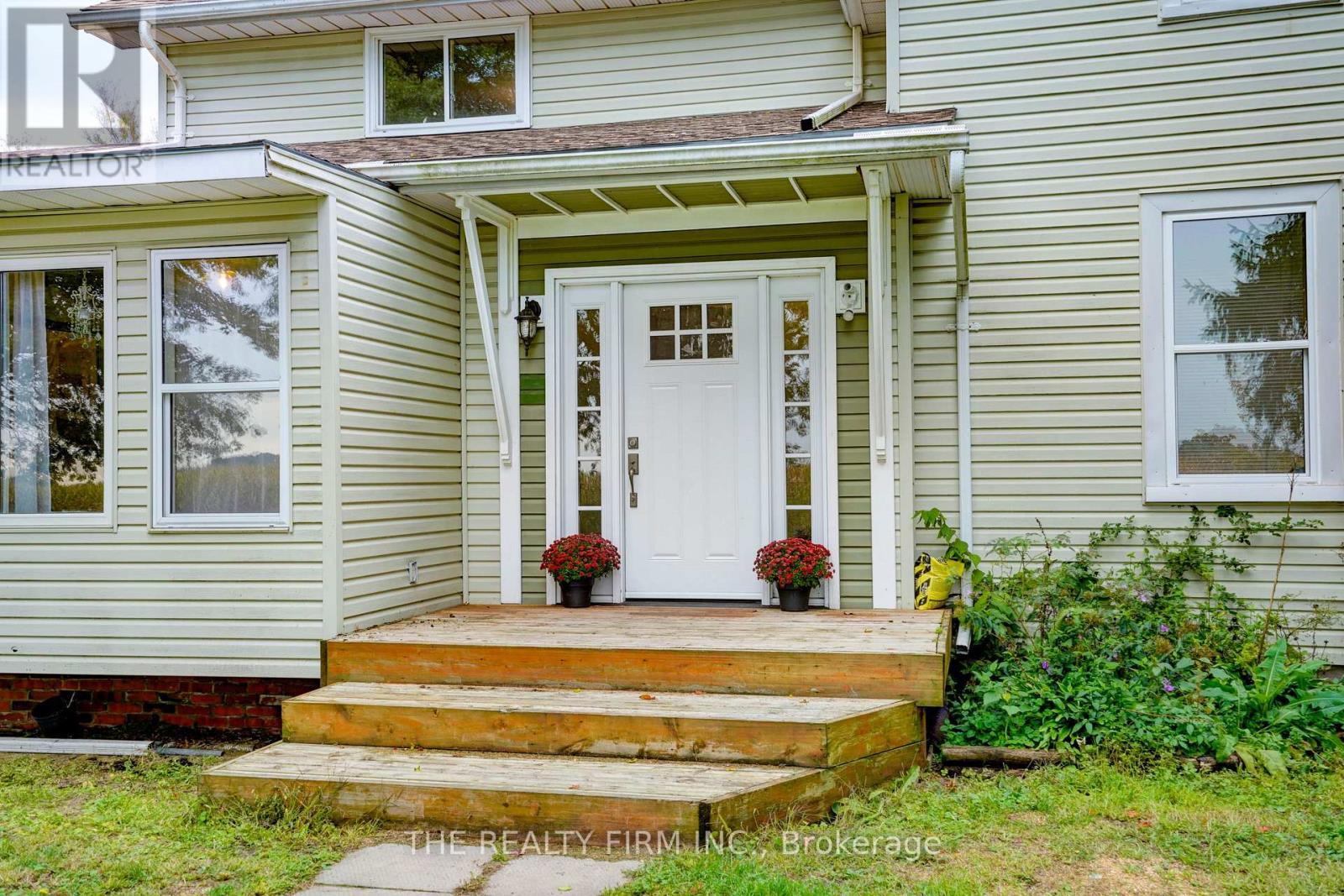 695 Cameron Road, Dawn-Euphemia, Ontario  N0P 1C0 - Photo 7 - X13856754