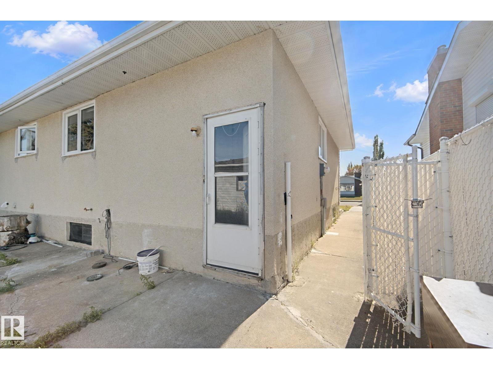 8508 149A AV NW