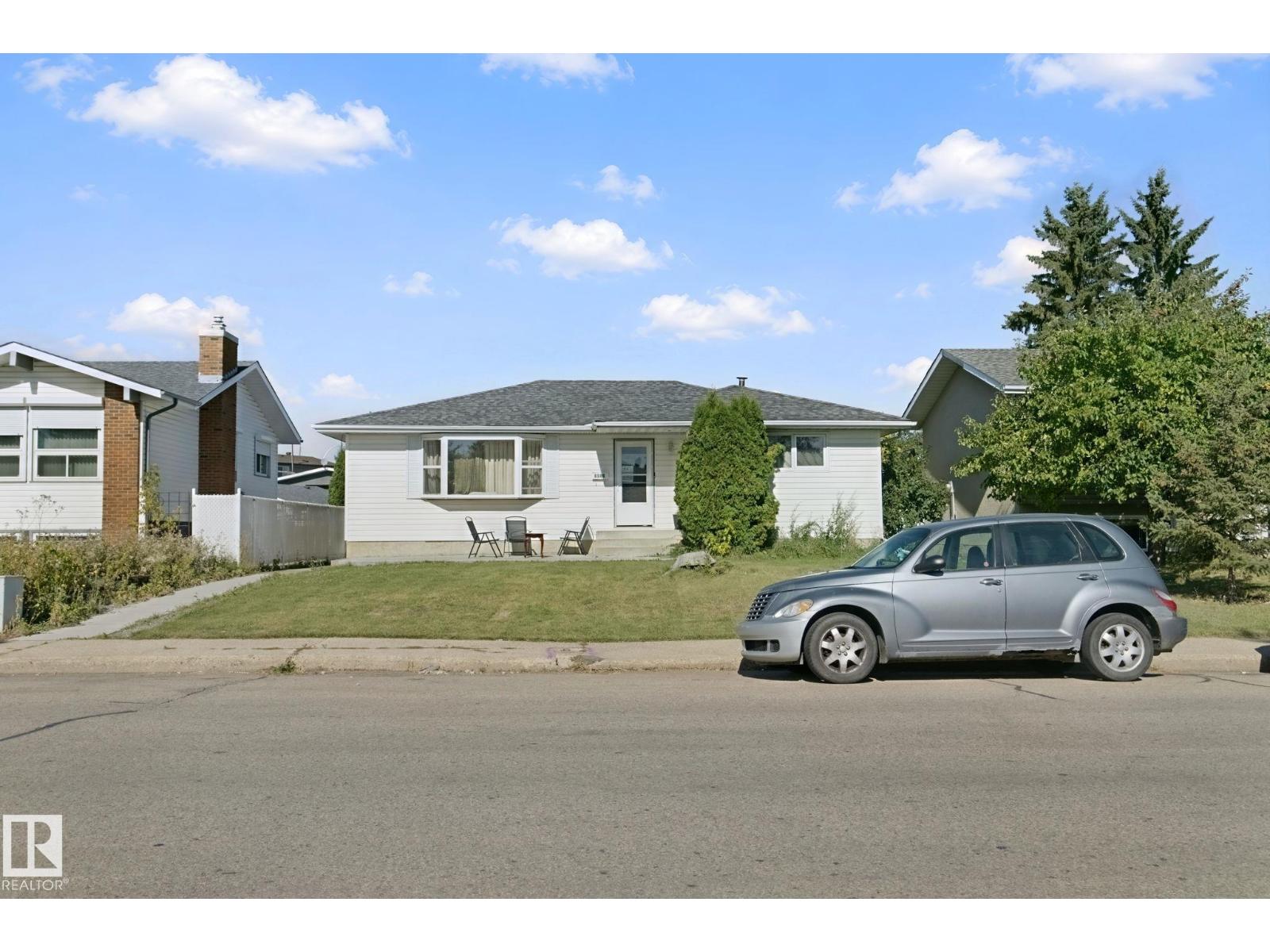 8508 149A AV NW