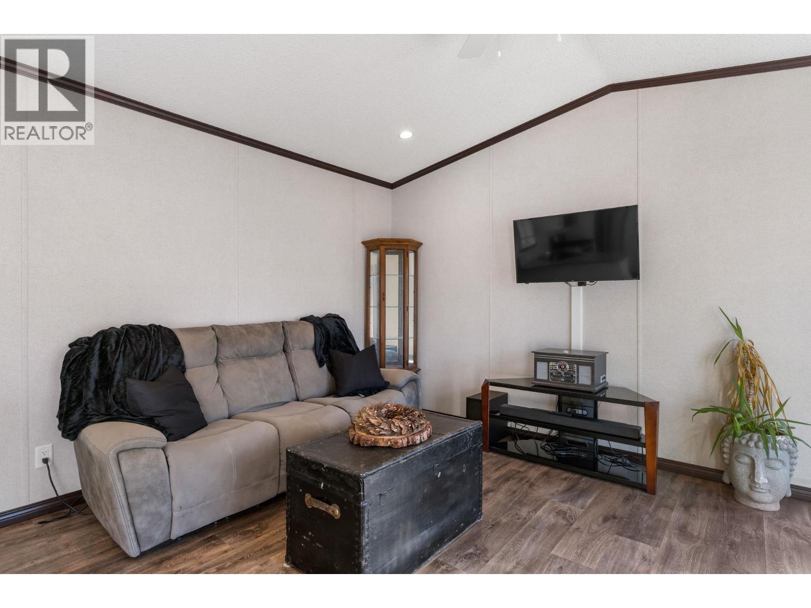 1699 Ross Road Unit# 201