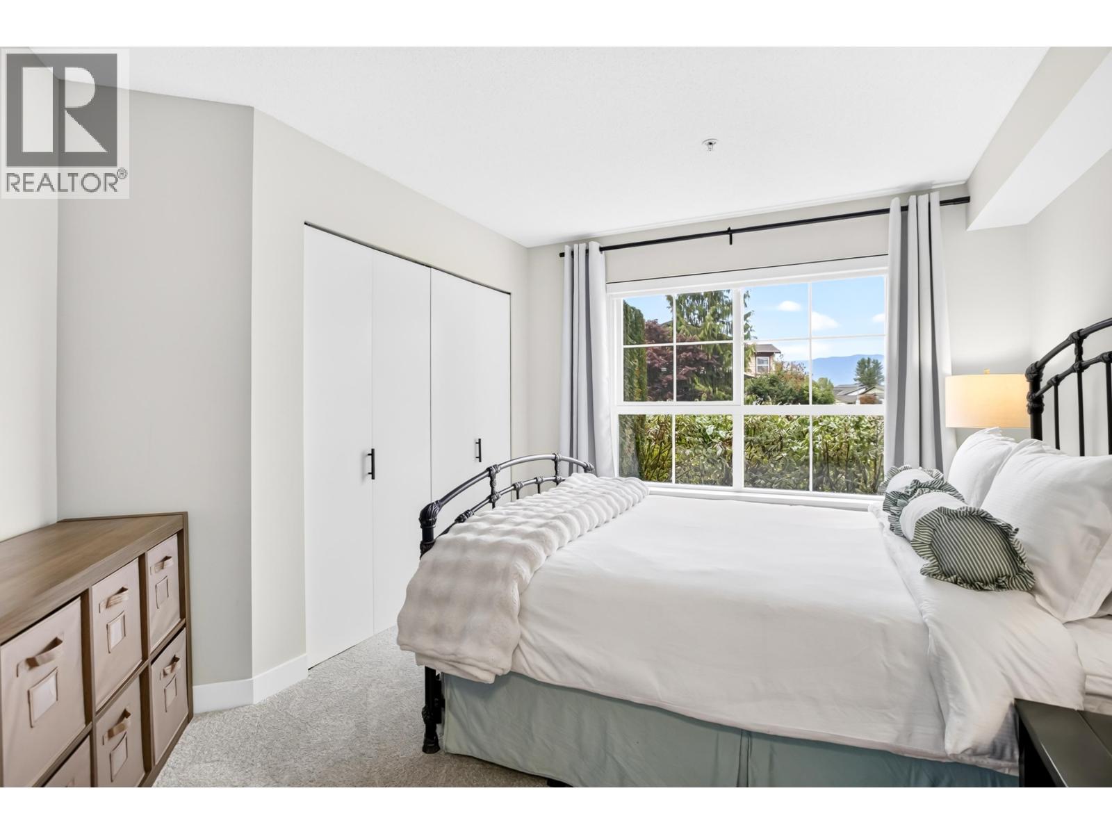 123 19673 MEADOW GARDENS WAY