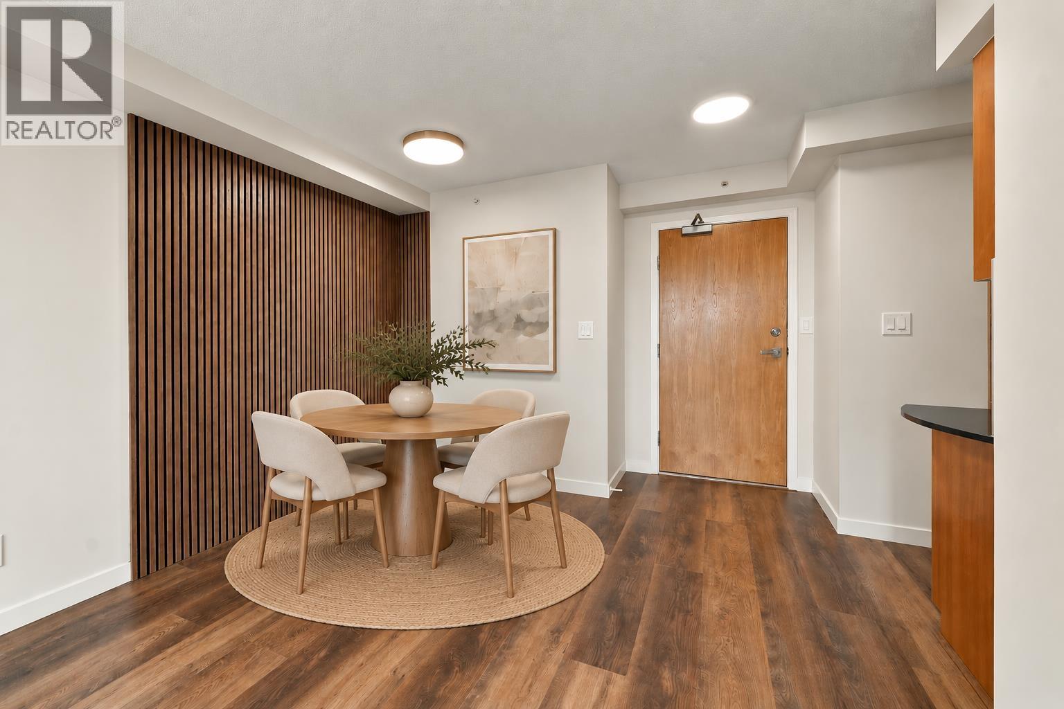 1707 63 KEEFER PLACE