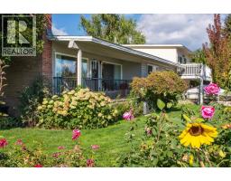 1296 Kelglen Crescent, Kelowna, British Columbia  V1Y 6K5 - Photo 3 - 10402025