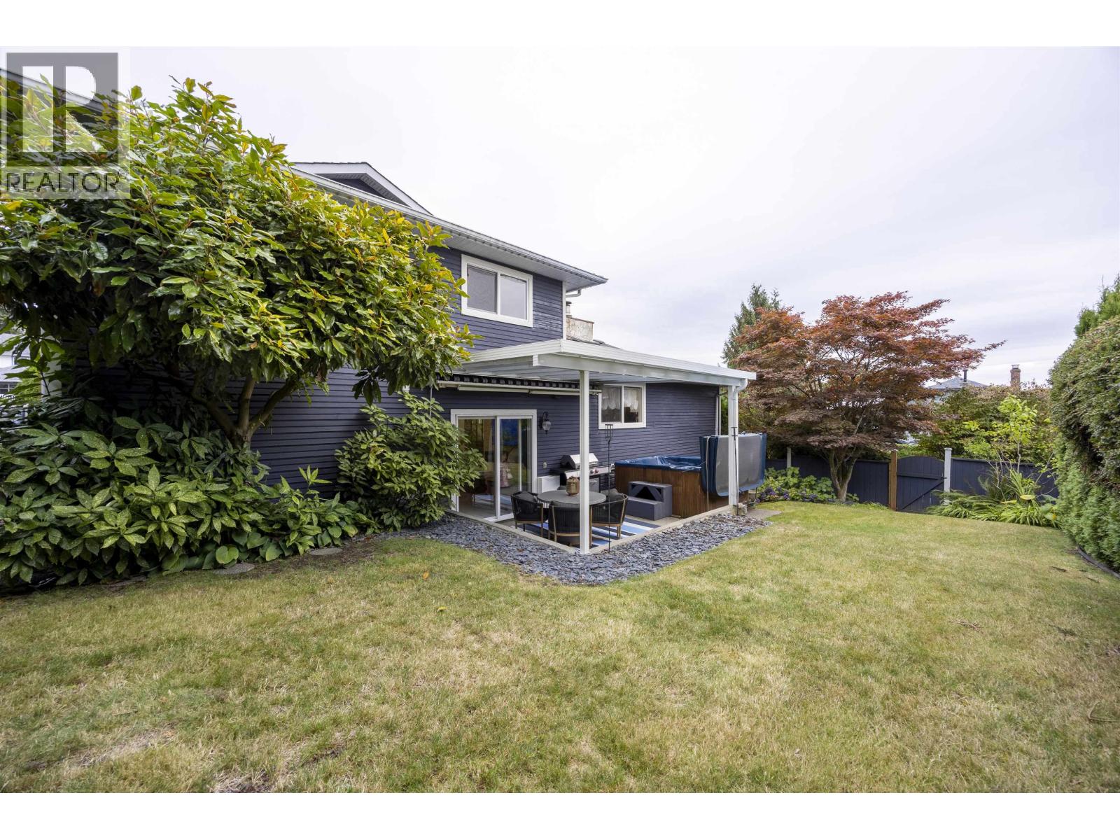1316 Honeysuckle Lane, Coquitlam, British Columbia  V3E 2H9 - Photo 37 - R3171383