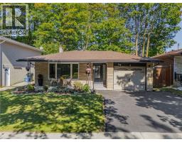 150 COACH HILL Drive, Kitchener, Ontario