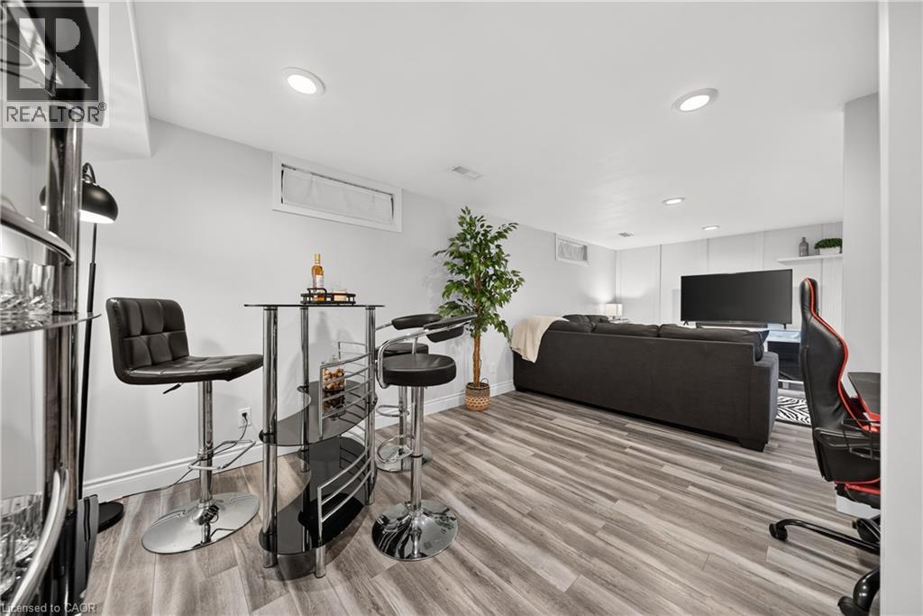 150 Coach Hill Drive, Kitchener, Ontario  N2E 1P4 - Photo 31 - 40868399