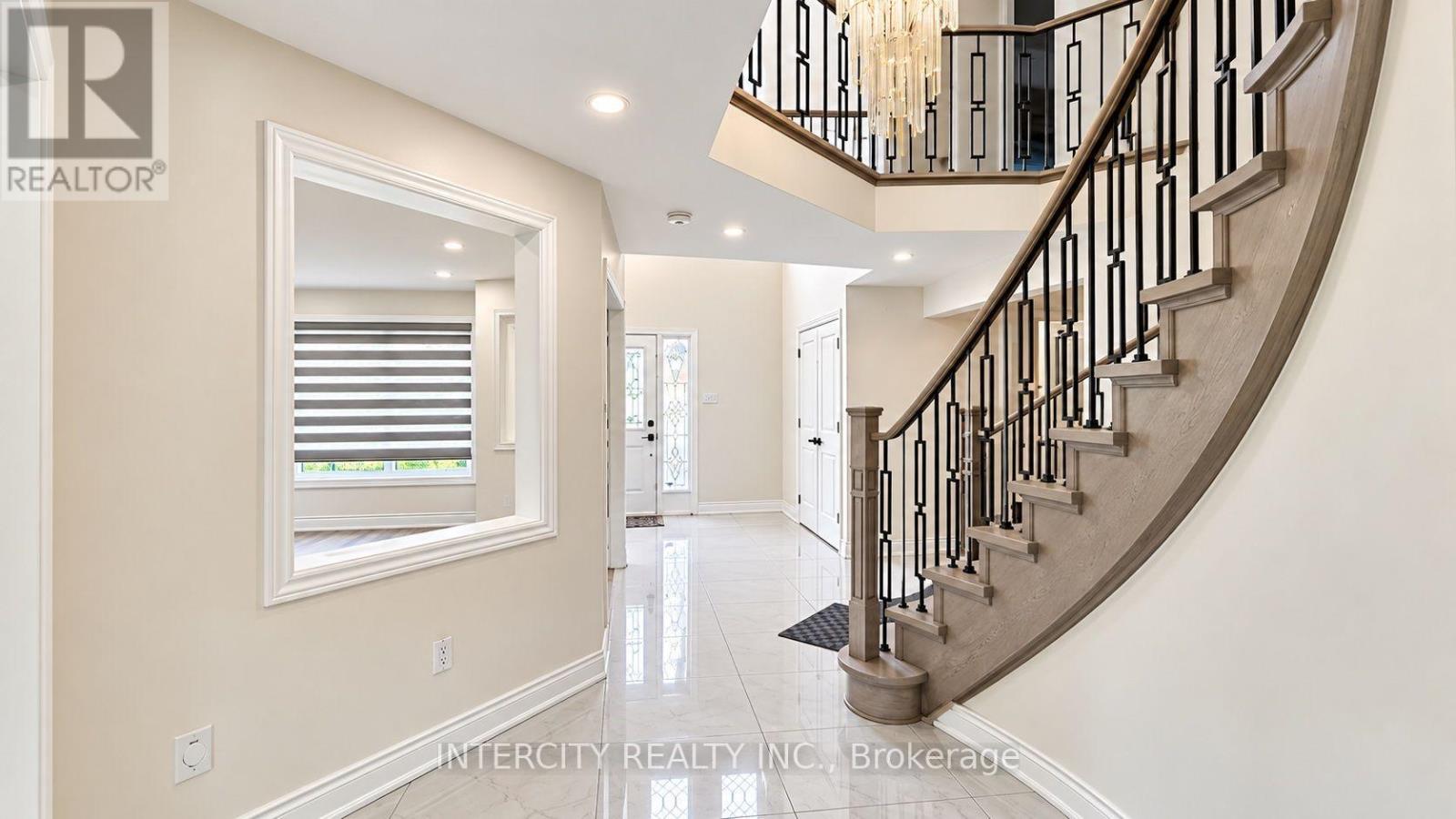159 Moffatt Avenue, Brampton, Ontario  L6Y 4R8 - Photo 19 - W13856720