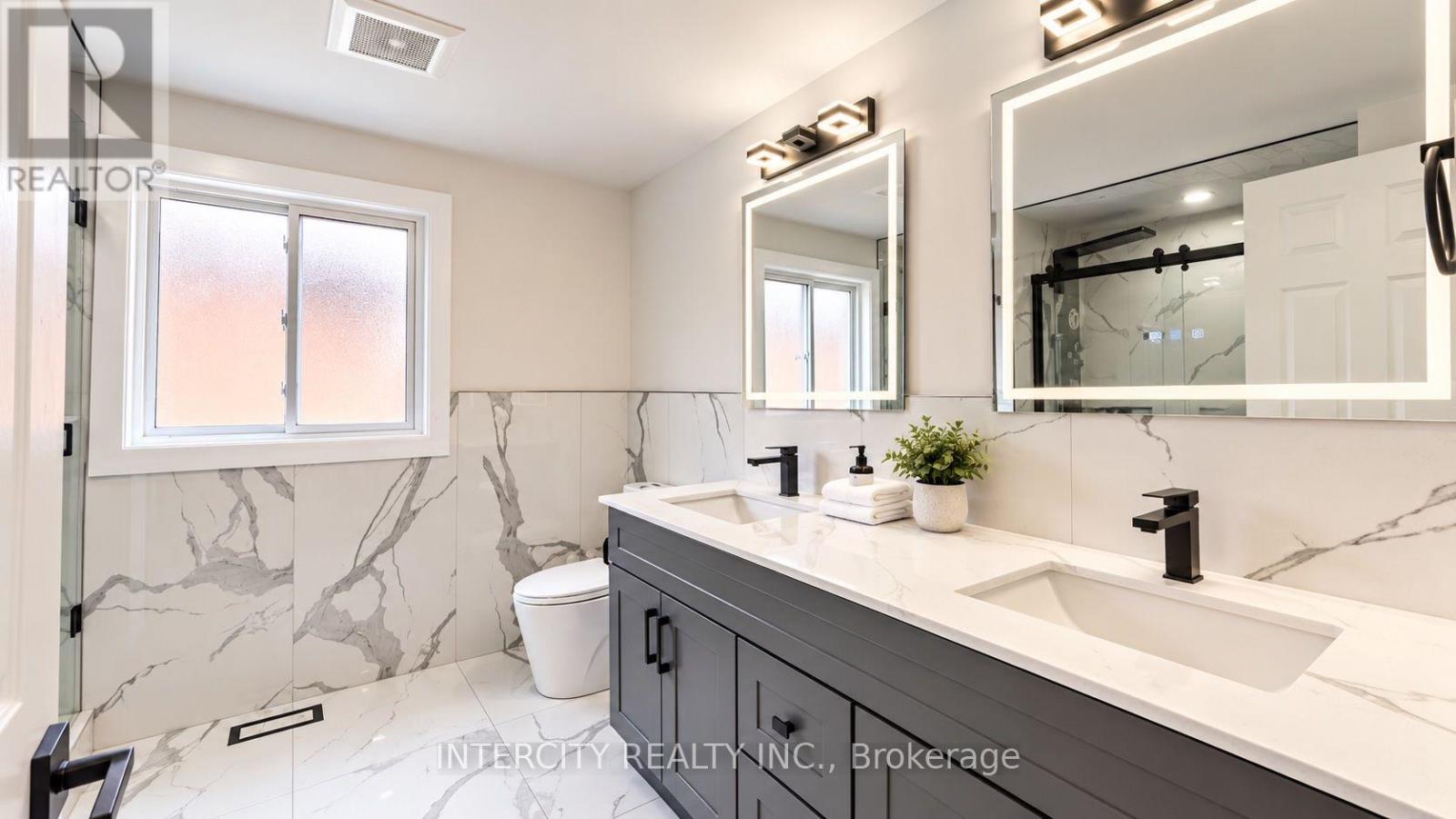159 Moffatt Avenue, Brampton, Ontario  L6Y 4R8 - Photo 22 - W13856720