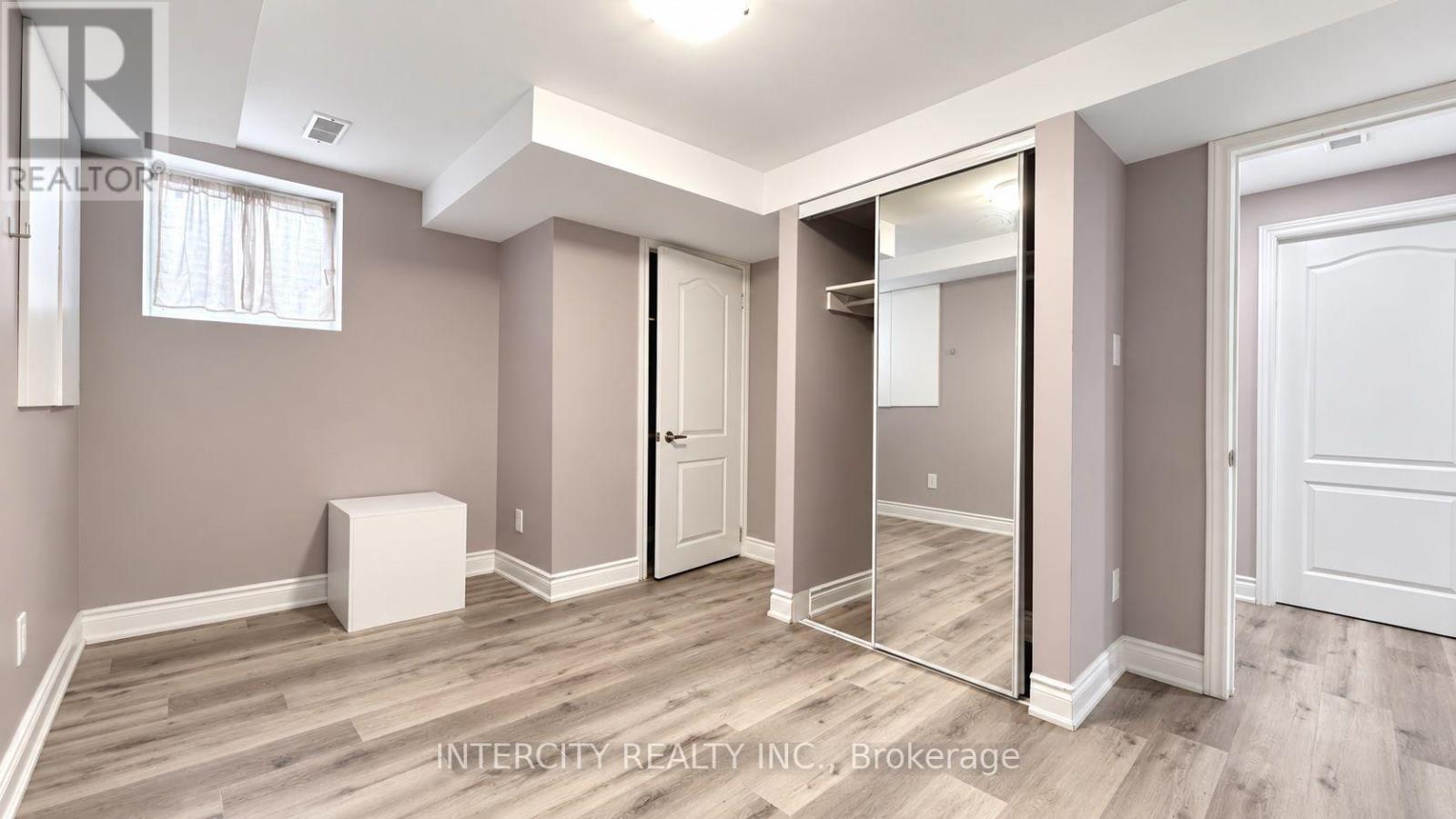 159 Moffatt Avenue, Brampton, Ontario  L6Y 4R8 - Photo 32 - W13856720