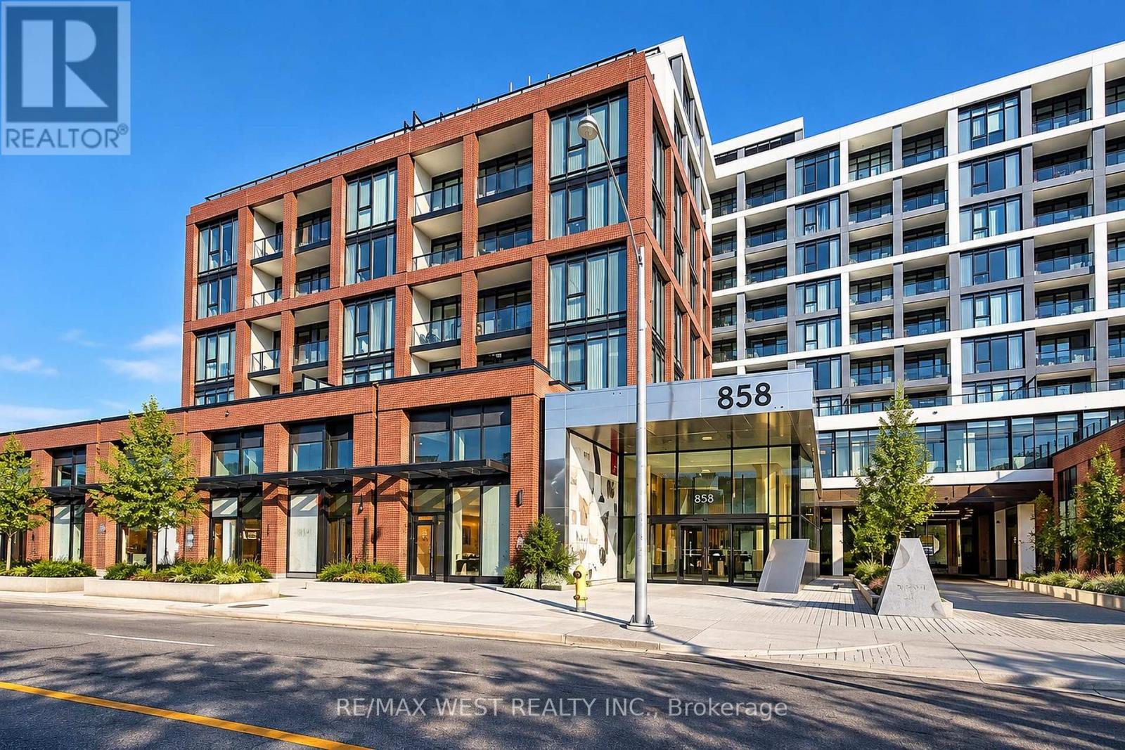 PH04 - 858 DUPONT STREET, Toronto, Ontario
