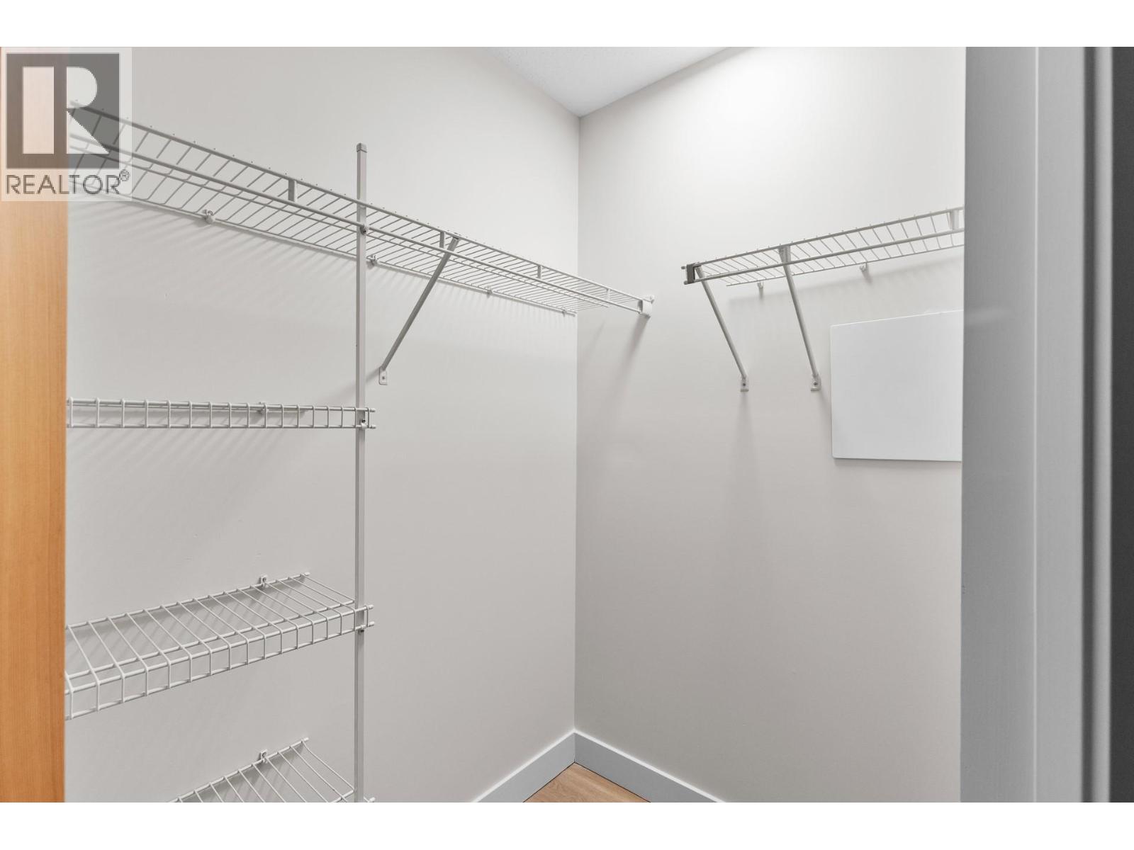 1083 Sunset Drive Unit# 211