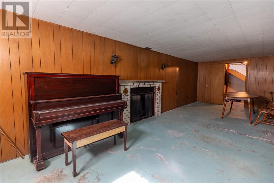 495 Imperial Street, Massey, Ontario  P0P 1P0 - Photo 15 - 2130656
