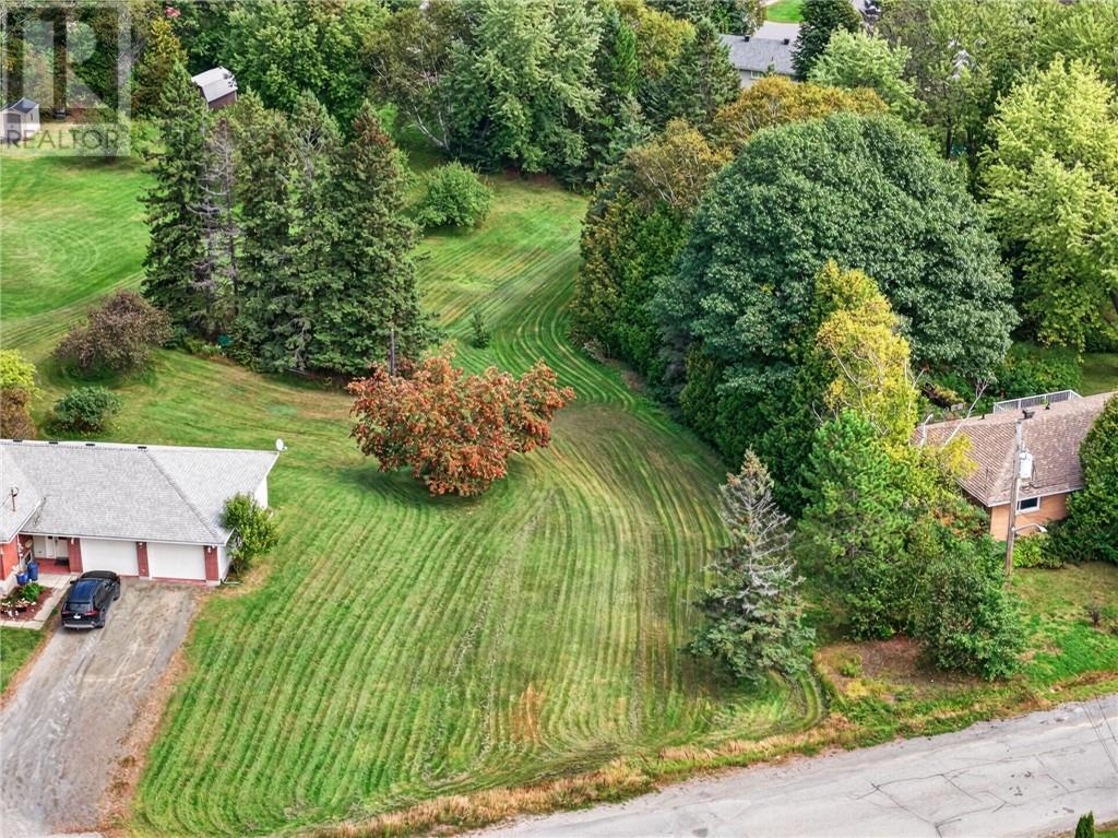 PCL 16310 Westview Crescent Lively Ontario Canada P3Y1B8 2
