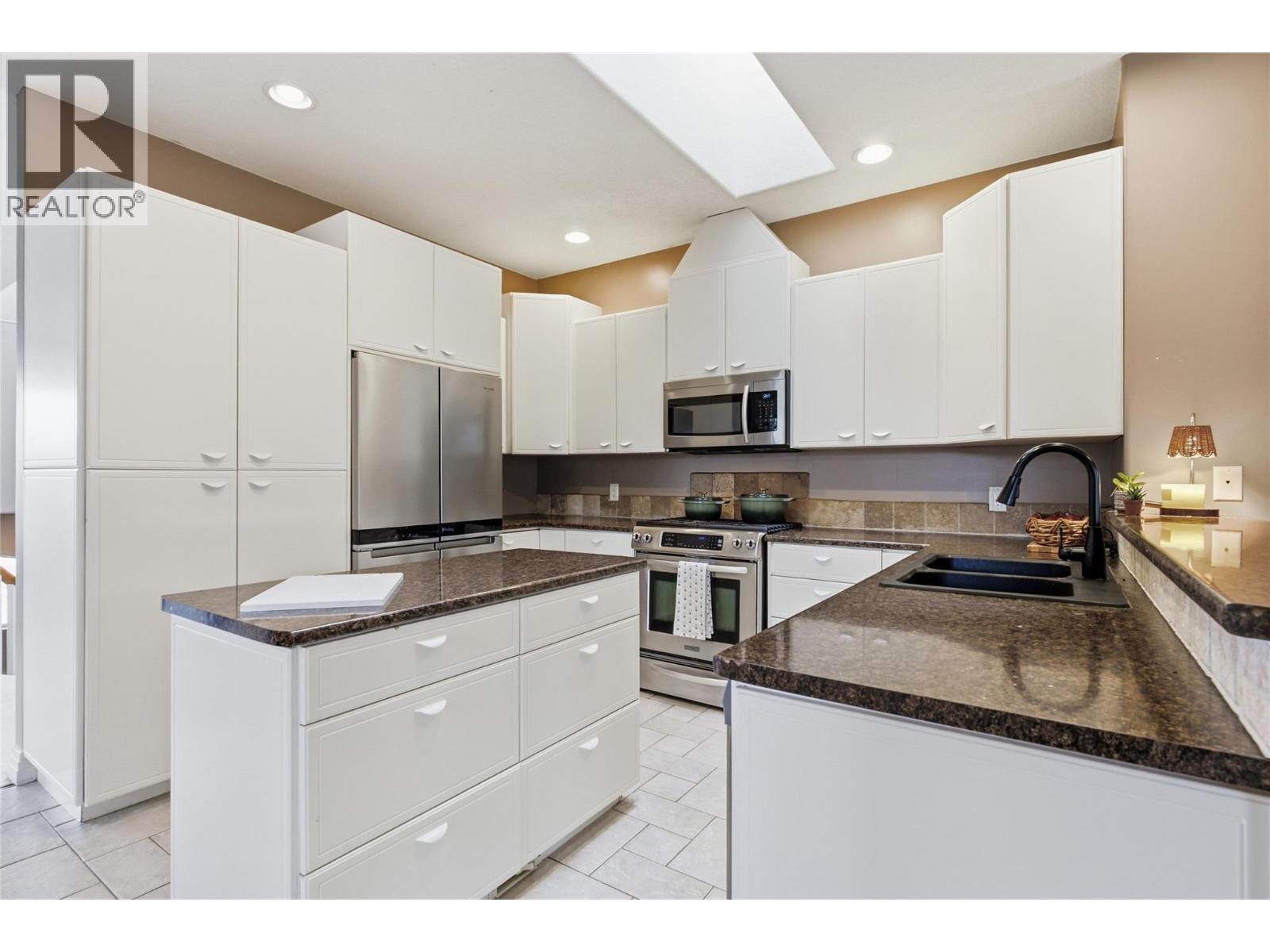 2025 Panorama Court