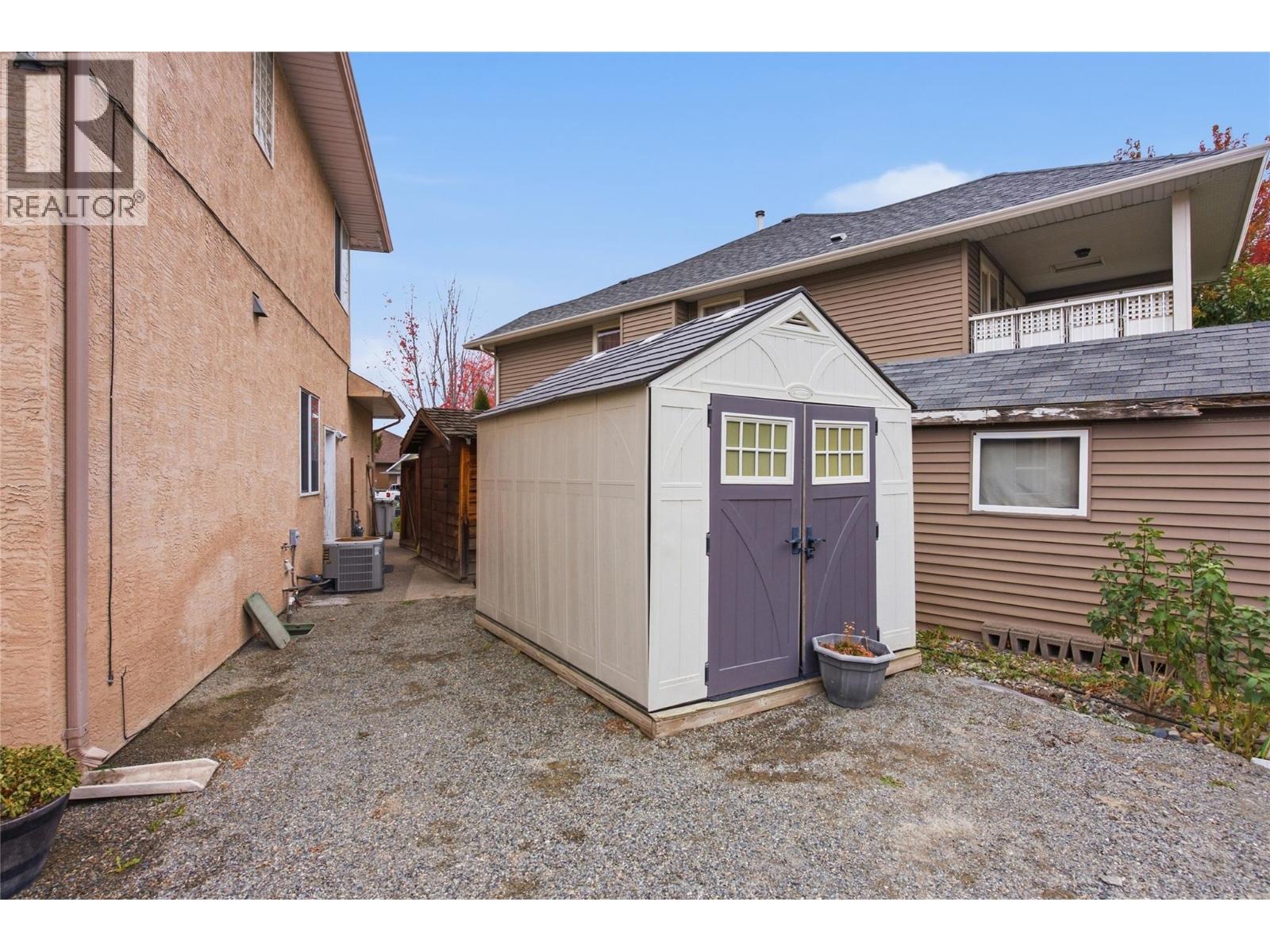 2025 Panorama Court