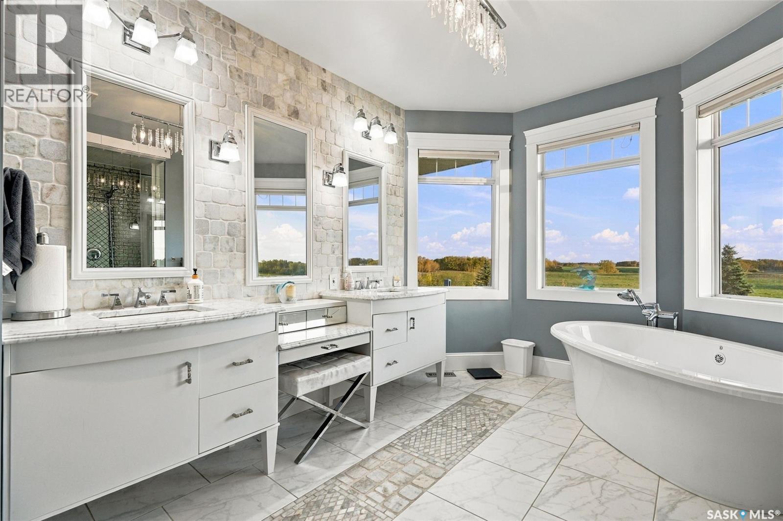 11 Mandalay Drive, Corman Park Rm No. 344, Saskatchewan  S7T 1E3 - Photo 45 - SK050186