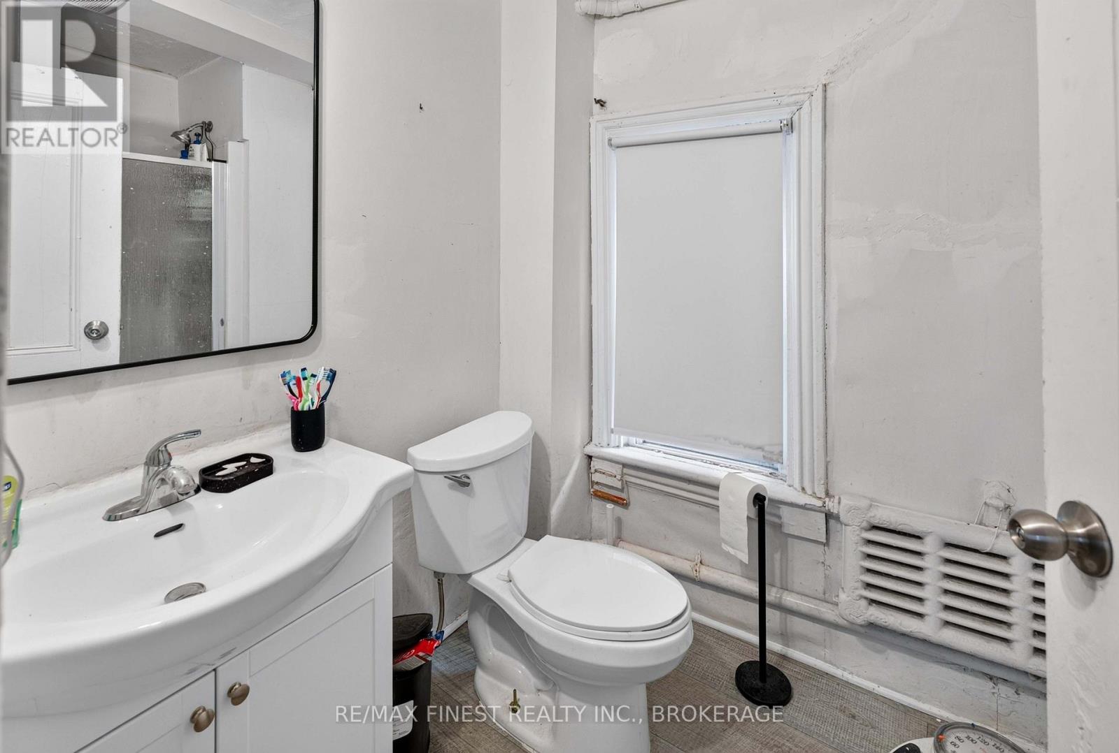 364 Brock Street, Kingston, Ontario  K7L 1T1 - Photo 17 - X13857066