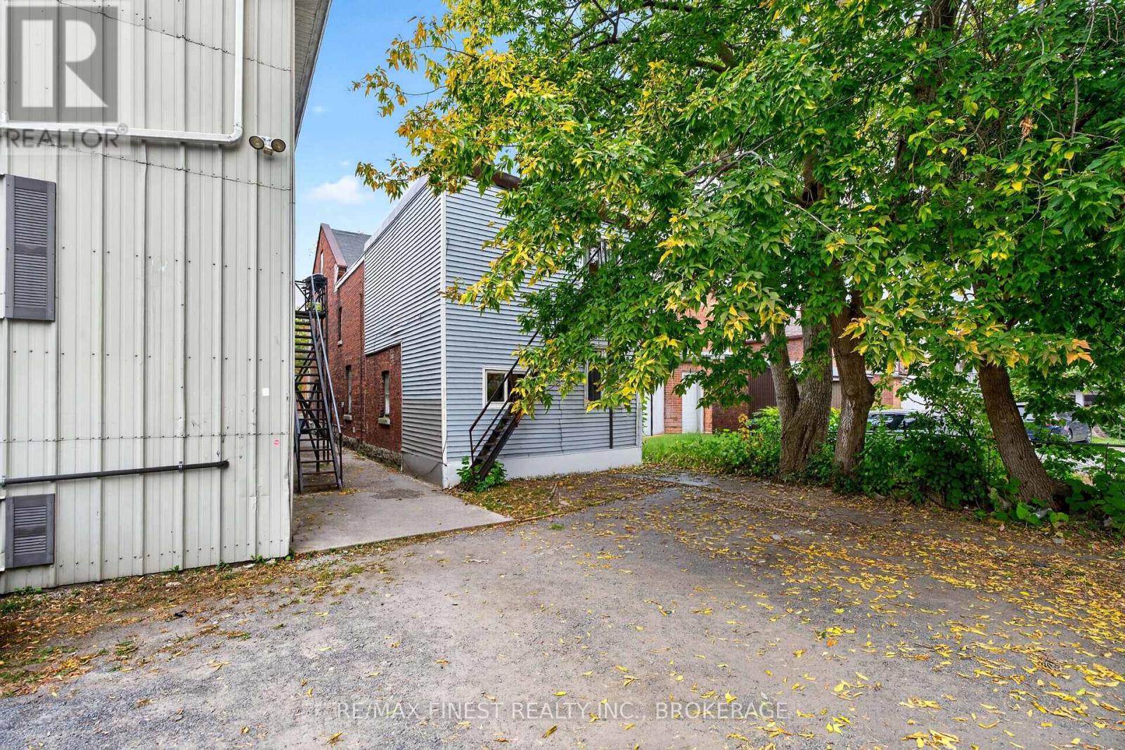 364 Brock Street, Kingston, Ontario  K7L 1T1 - Photo 8 - X13857066