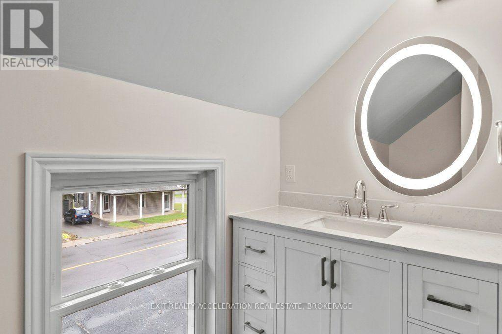 211 Bridge Street W, Greater Napanee, Ontario  K7R 2E5 - Photo 32 - X13857106