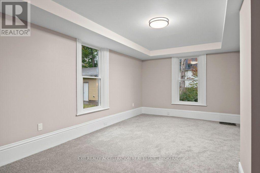211 Bridge Street W, Greater Napanee, Ontario  K7R 2E5 - Photo 7 - X13857106