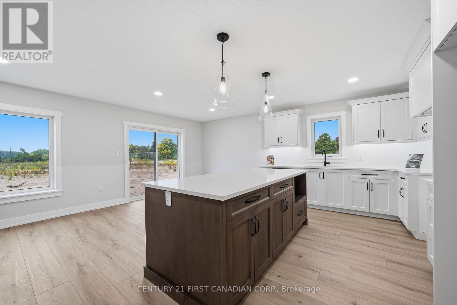 5 Doerr Court, North Middlesex, Ontario  N0M 1A0 - Photo 11 - X13857012