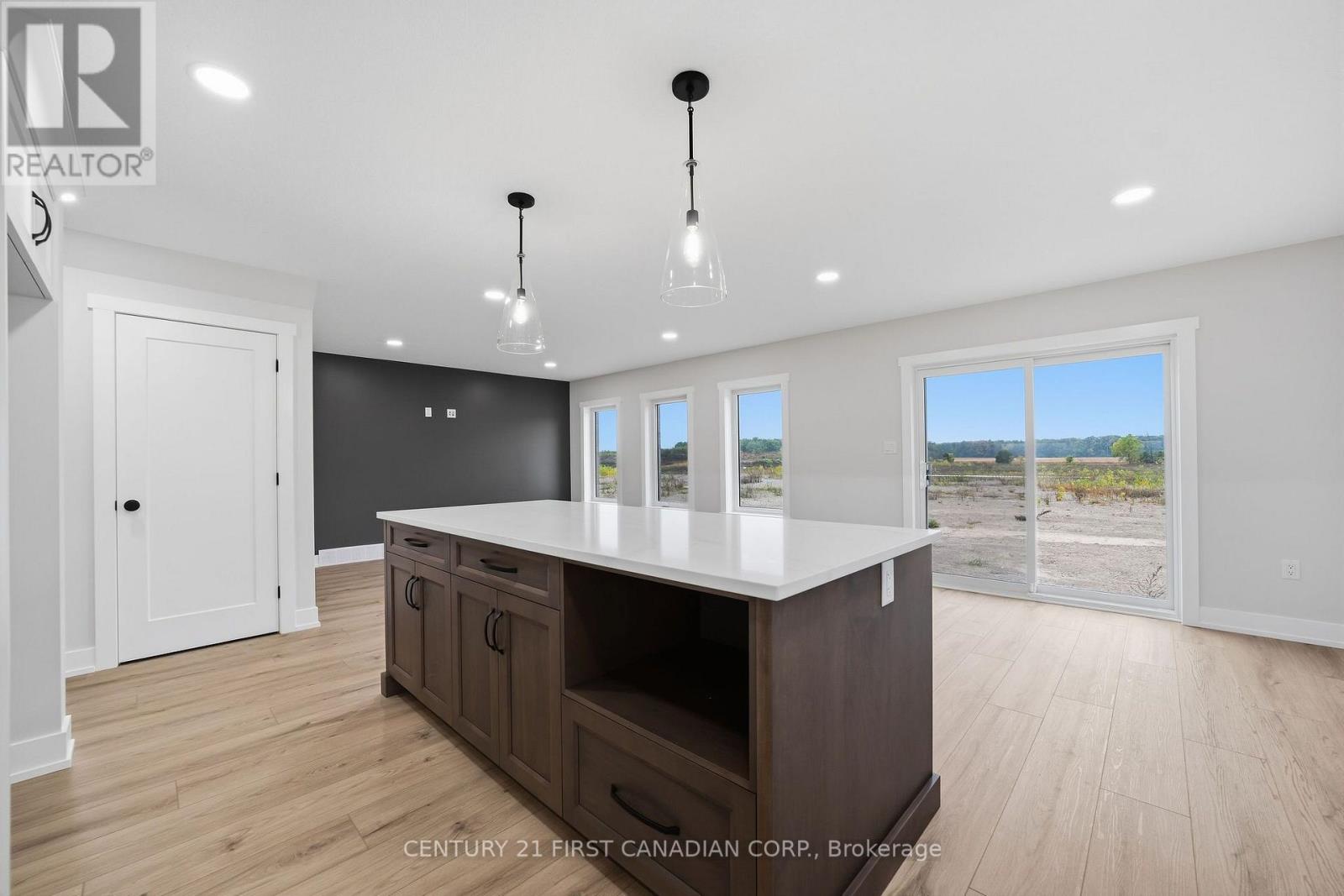 5 Doerr Court, North Middlesex, Ontario  N0M 1A0 - Photo 14 - X13857012