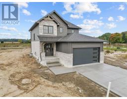 5 DOERR COURT, North Middlesex, Ontario