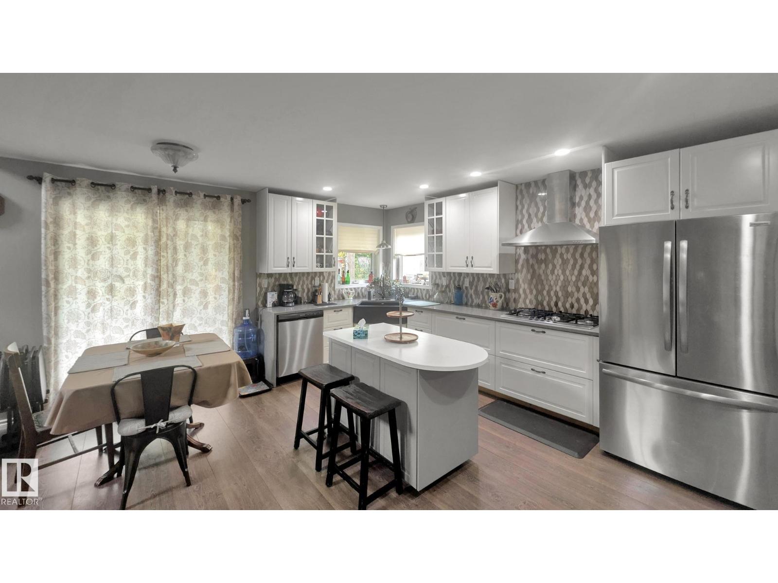 #222 / 220 58532 Rge Rd 113