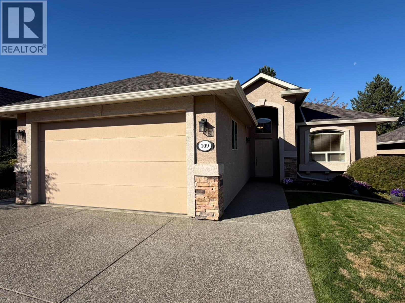 901 Middleton Way Unit# 109 Lot# 9, Vernon, British Columbia