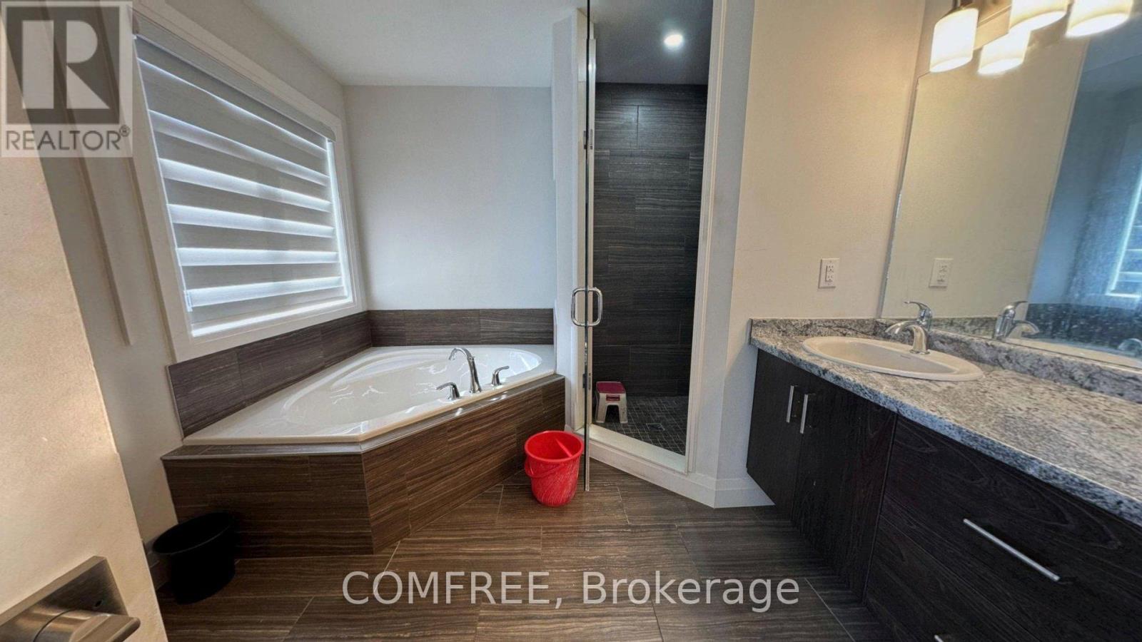 4277 John Ross Court, Windsor, Ontario  N8W 0B5 - Photo 16 - X13856978