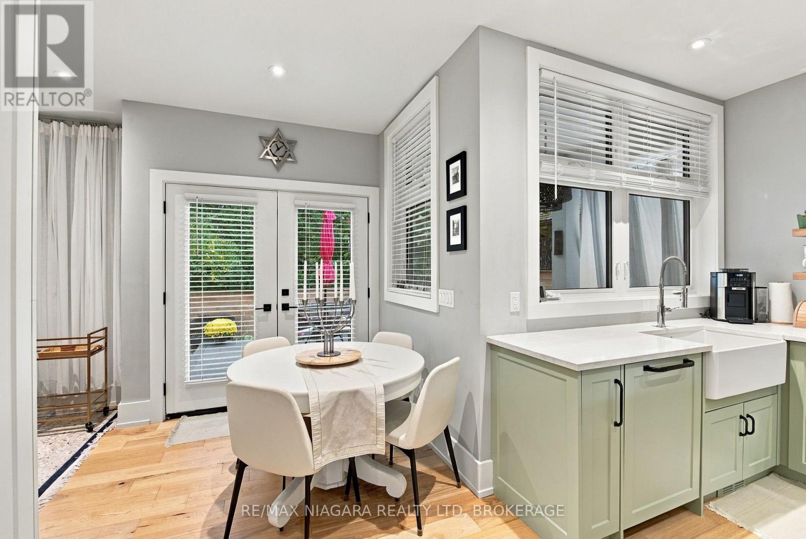 11 Wilberforce Avenue, Niagara-On-The-Lake, Ontario  L0S 1J0 - Photo 16 - X13856862