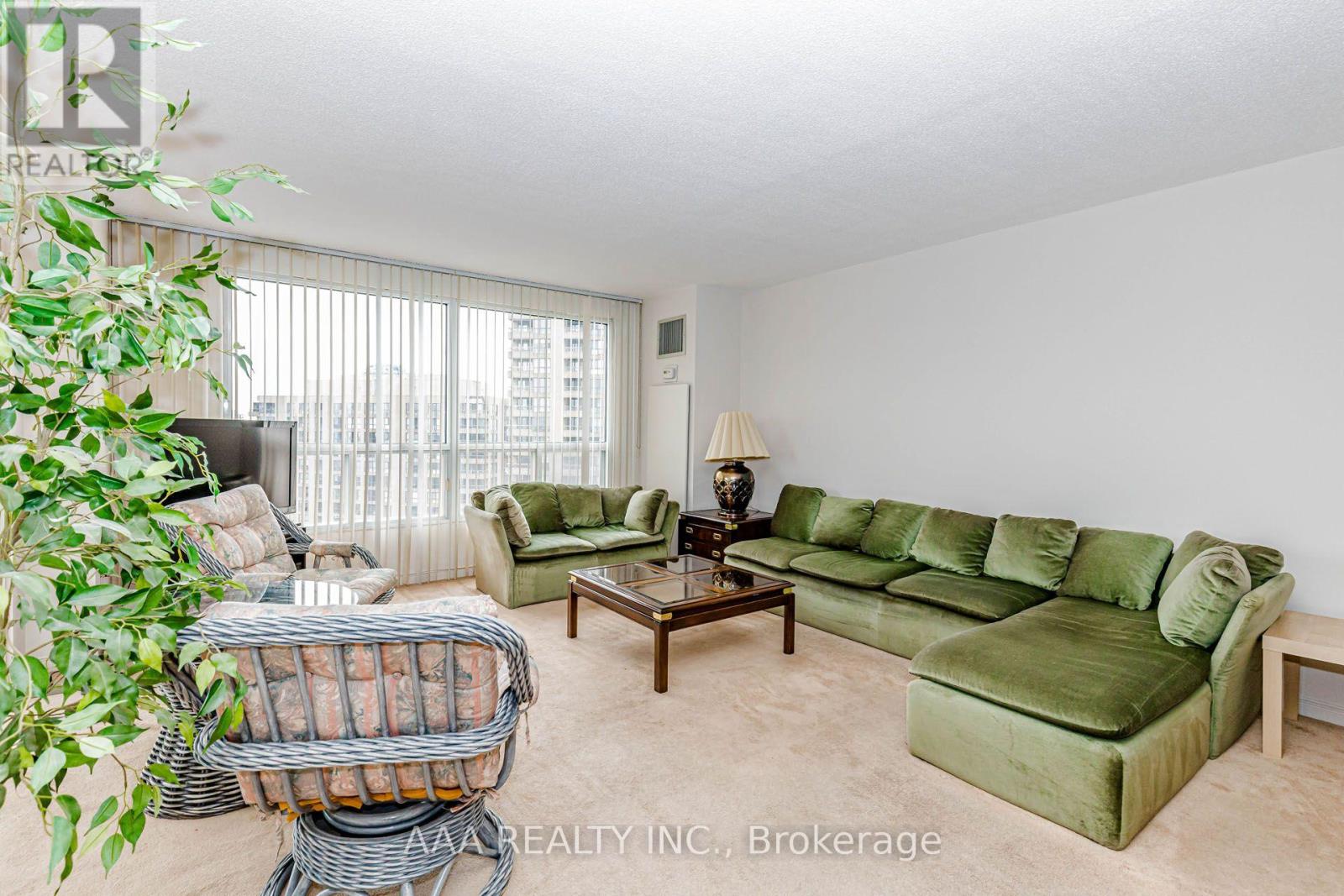2101 - 5 Concorde Place, Toronto, Ontario  M3C 3M8 - Photo 11 - C13857050