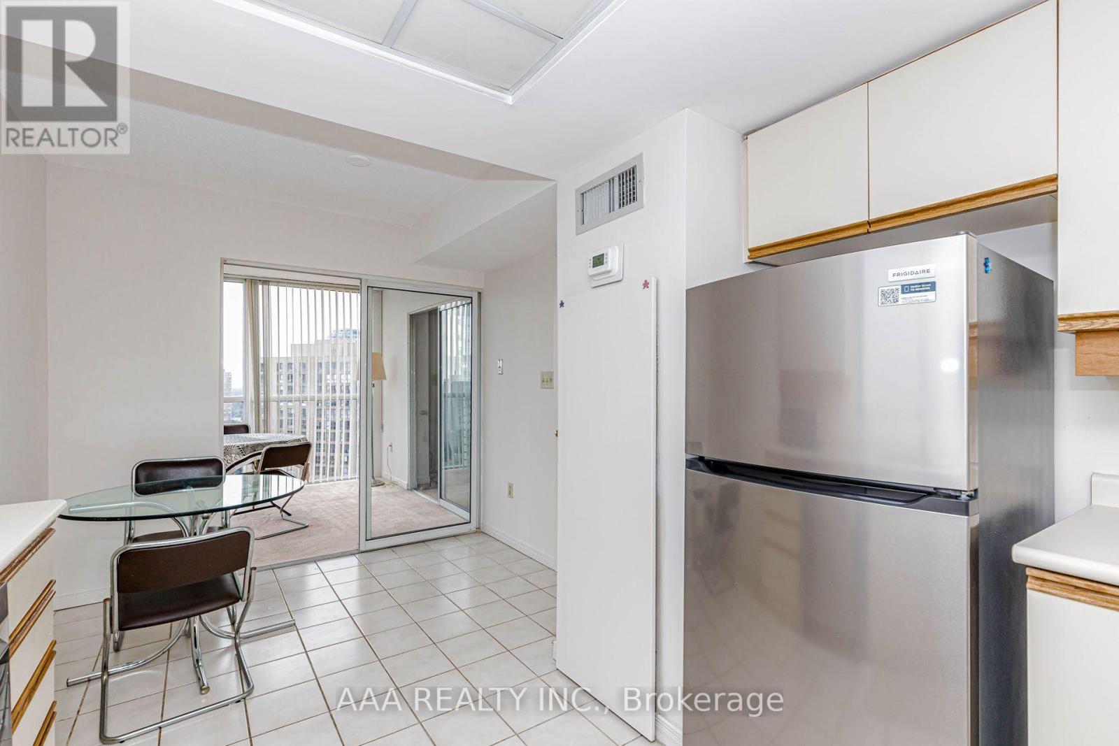 2101 - 5 Concorde Place, Toronto, Ontario  M3C 3M8 - Photo 19 - C13857050